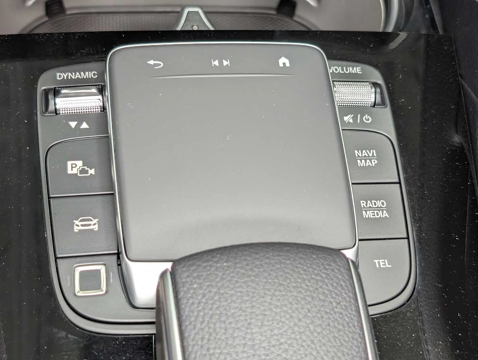 New 2026 Obsidian Black Metallic Mercedes-Benz GLE 450 image 28