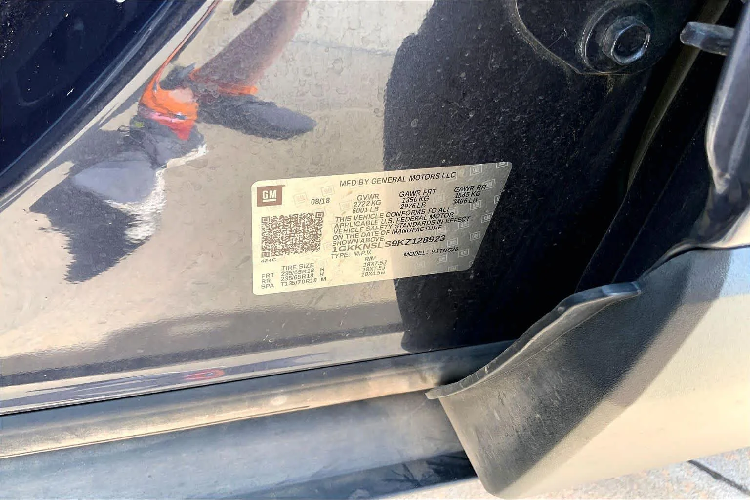 Used 2019 BLUE STEEL METALLIC GMC SLE image 34