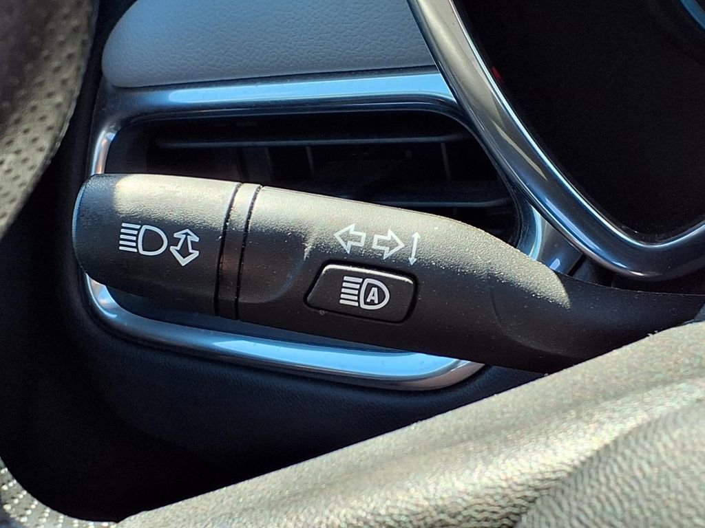 Used 2020 MIDNIGHT BLUE METALLIC Chevrolet LS image 22