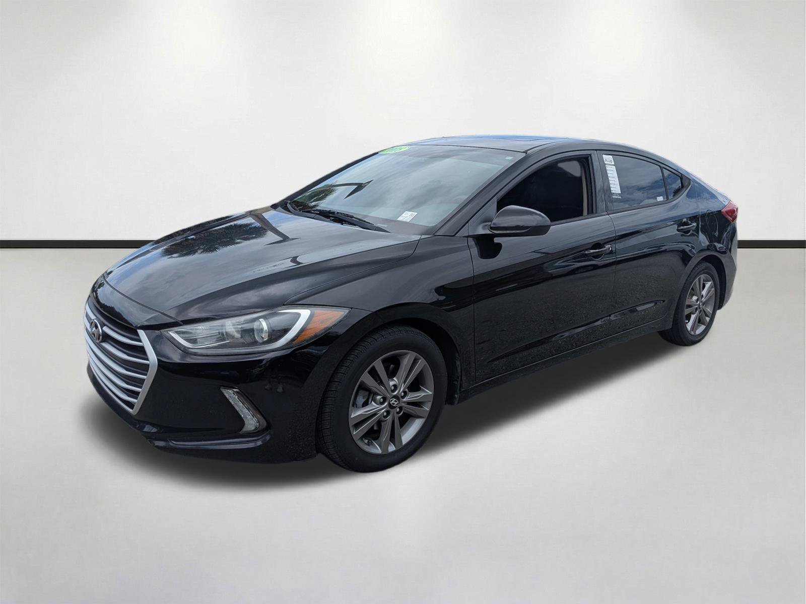 Used 2018 Phantom Black Hyundai Value Edition image 11