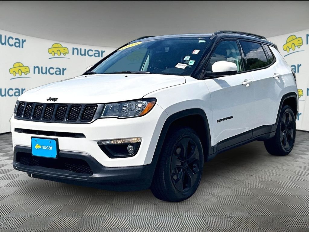 Used 2019 White Jeep Latitude image 3