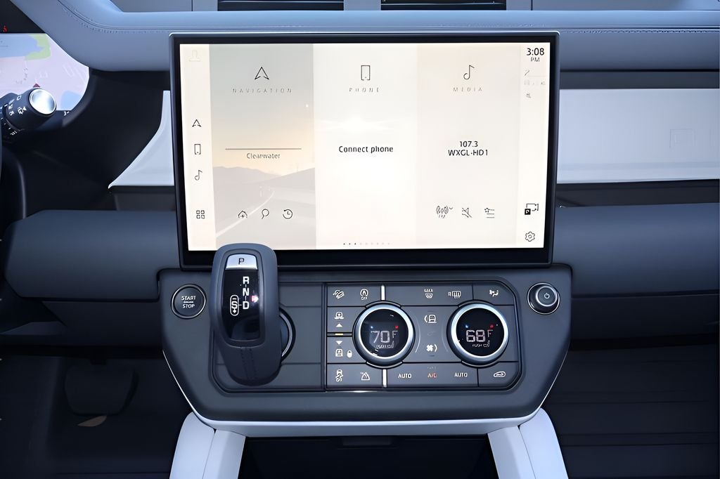 Certified Used 2026 Green Land Rover S image 23