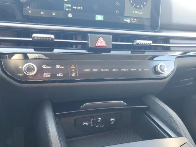 New 2026 Steel Gray Kia LX image 21