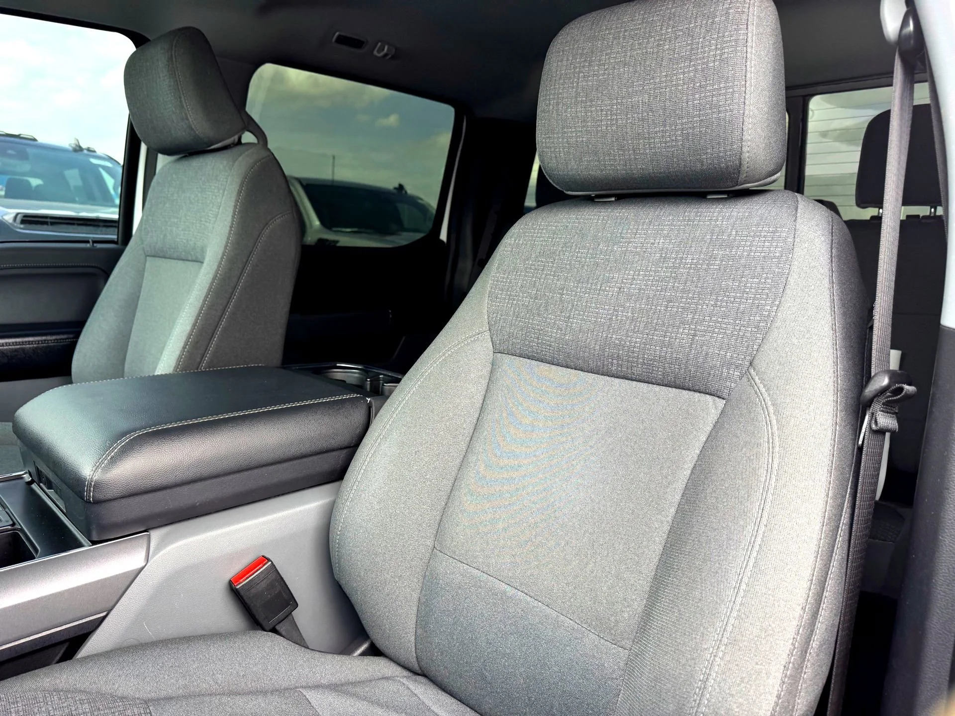 Used 2024  Ford XLT image 12