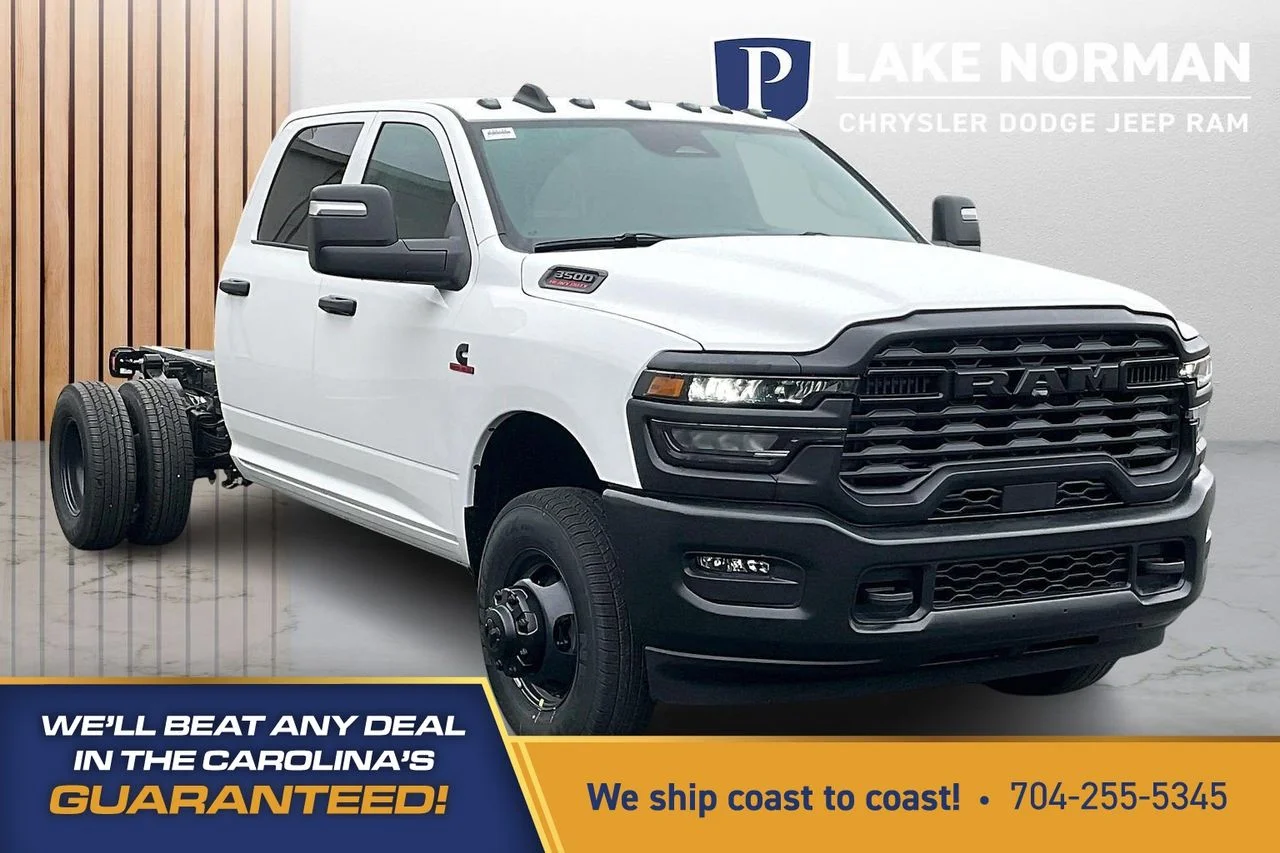 2026 RAM 3500 Tradesman 4X4 Crew Cab's photo