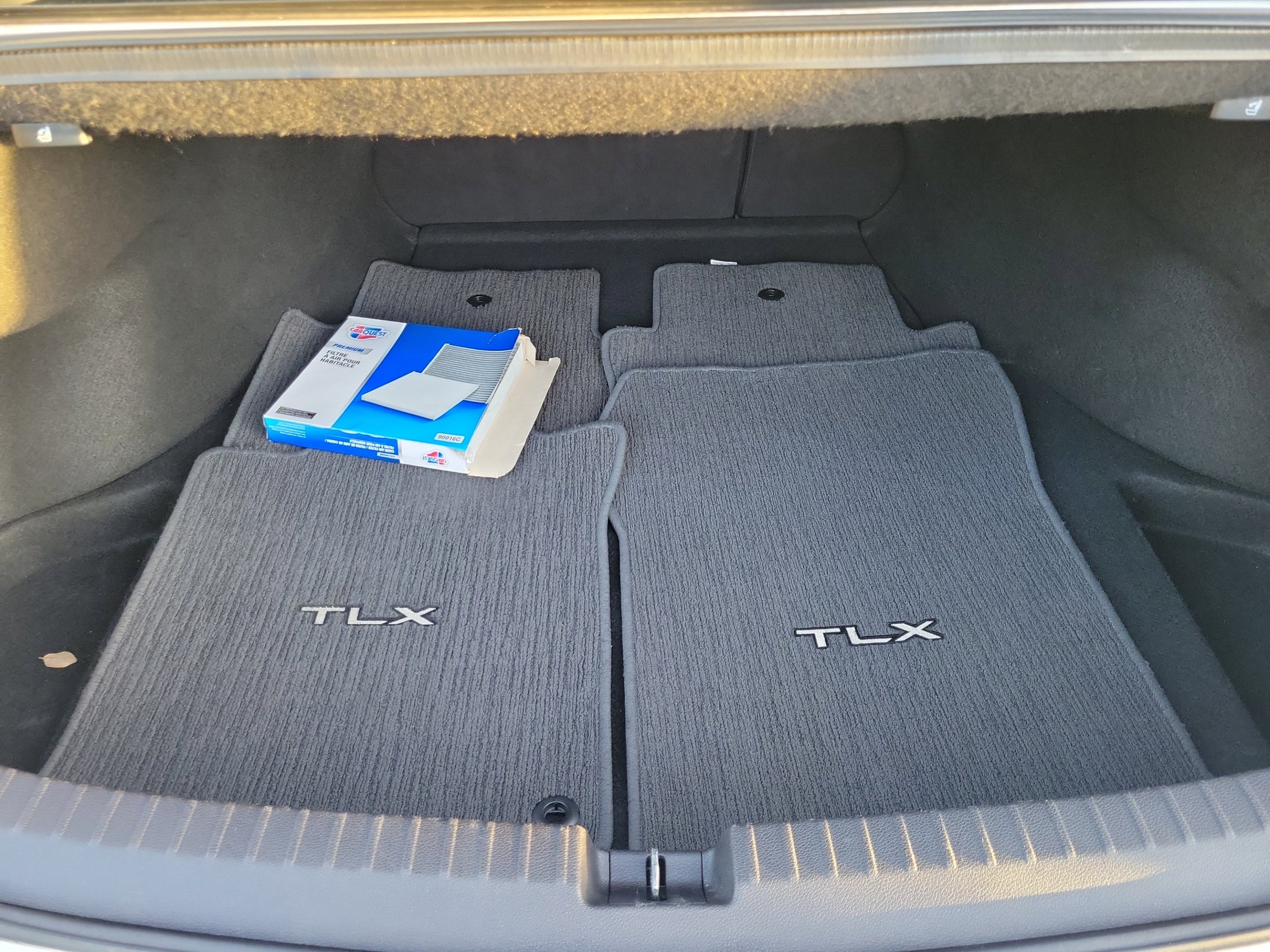 Used 2019 Platinum White Pearl Acura 3.5L Technology Pkg image 6