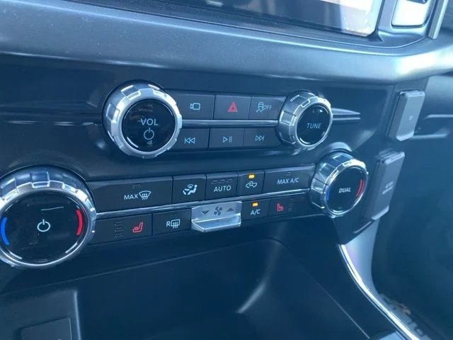 New 2026 Avalanche Ford XLT image 25
