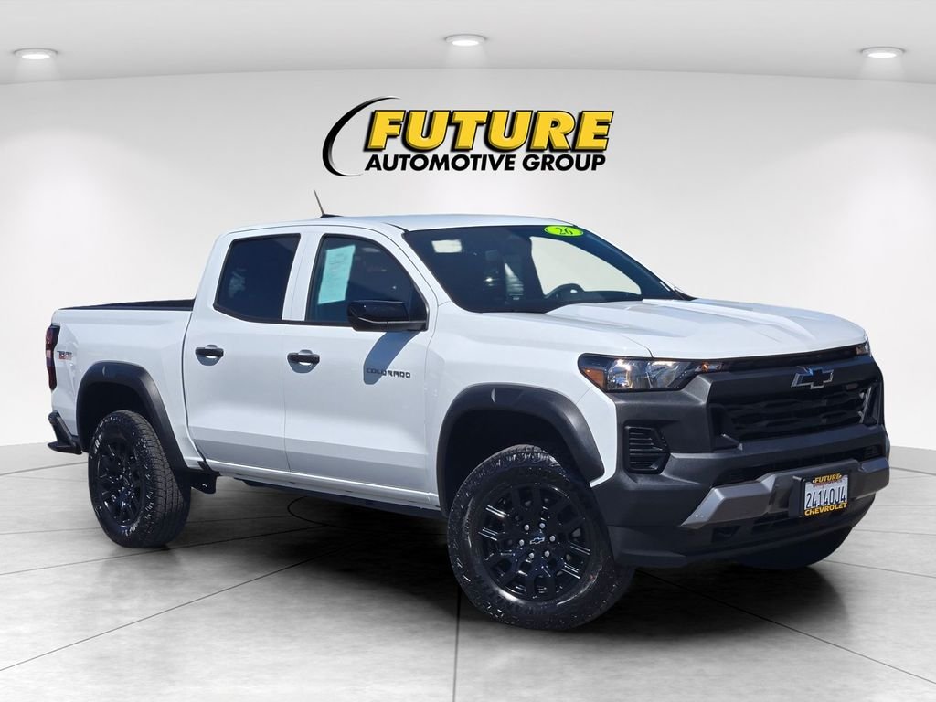 Used 2026 White Chevrolet Trail Boss image 1