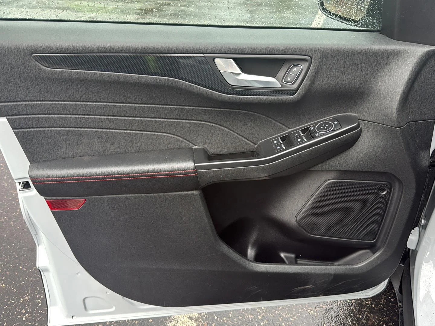 Used 2025 Space Silver Ford ST-Line Select image 14