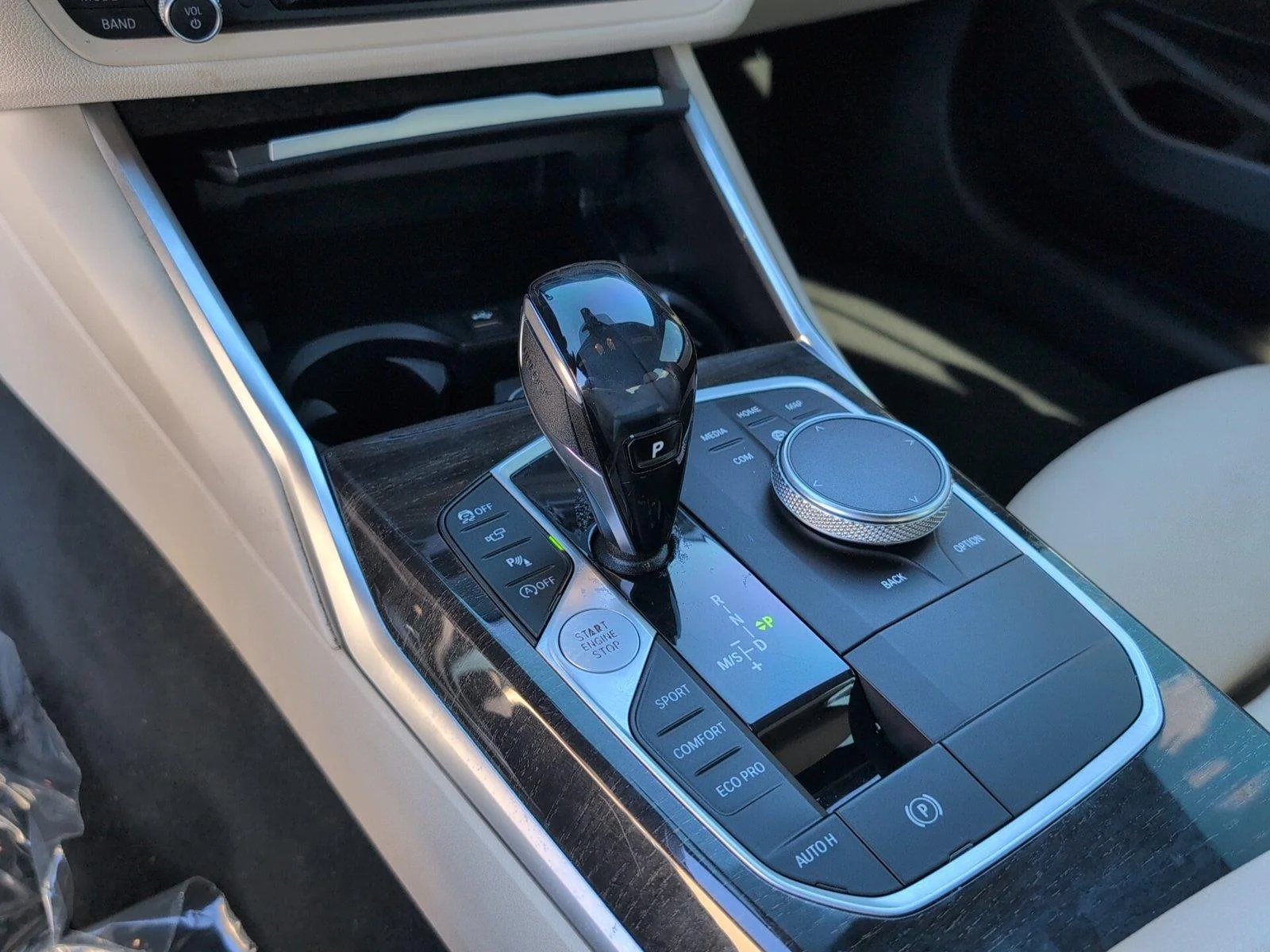 Used 2020 Portimao Blue Metallic BMW 330i image 19
