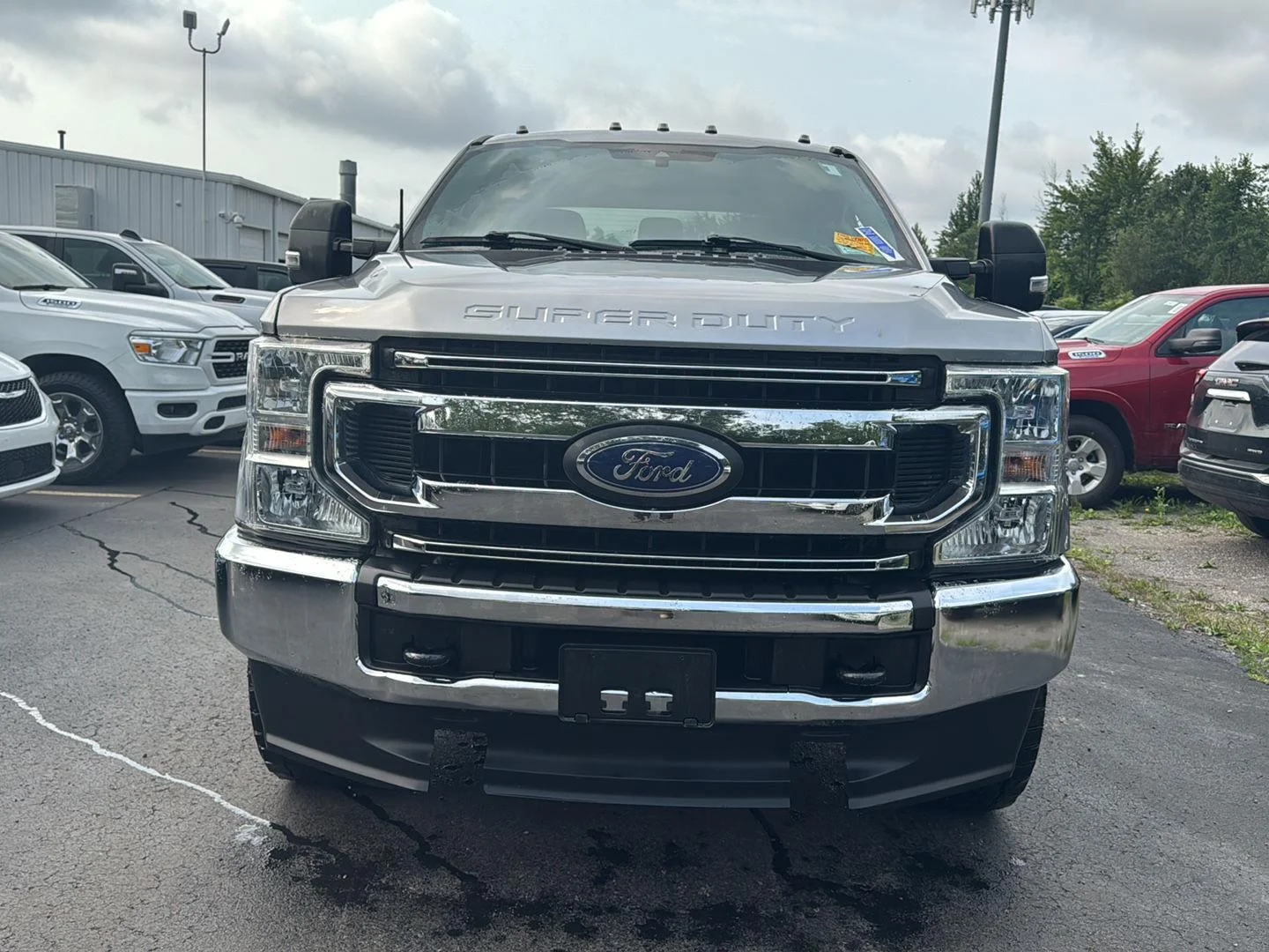 Used 2020 Iconic Silver Ford XL image 3