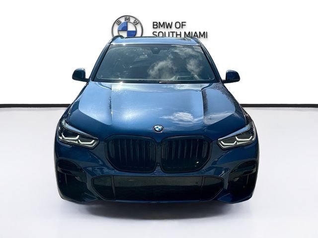 Used 2022 Blue BMW xDrive40i image 2