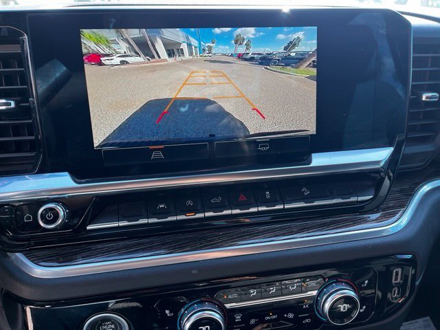 Used 2022 ONYX BLACK GMC Elevation image 9