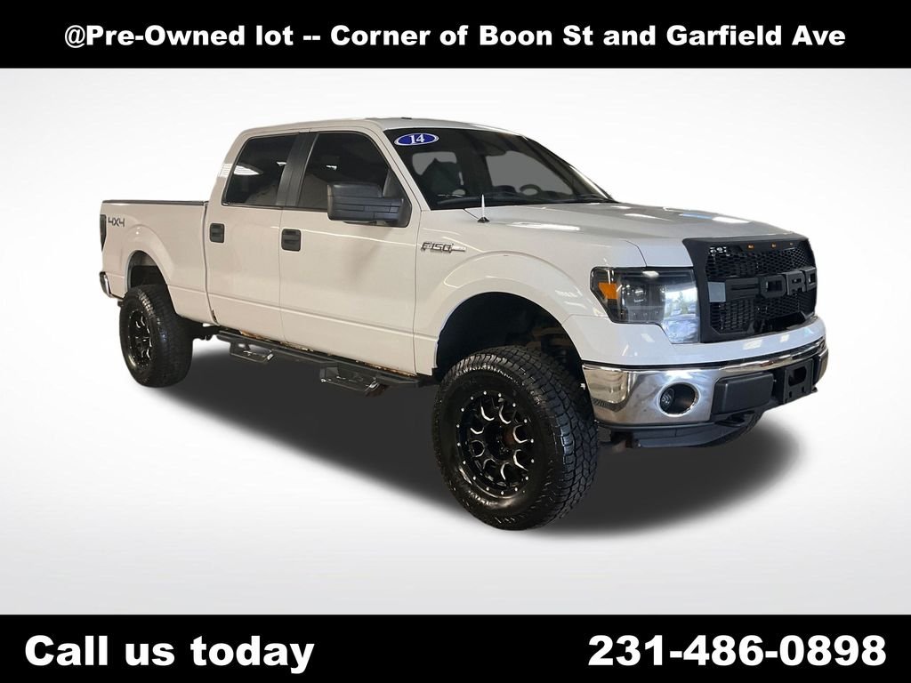 Used 2014  Ford XL image 7
