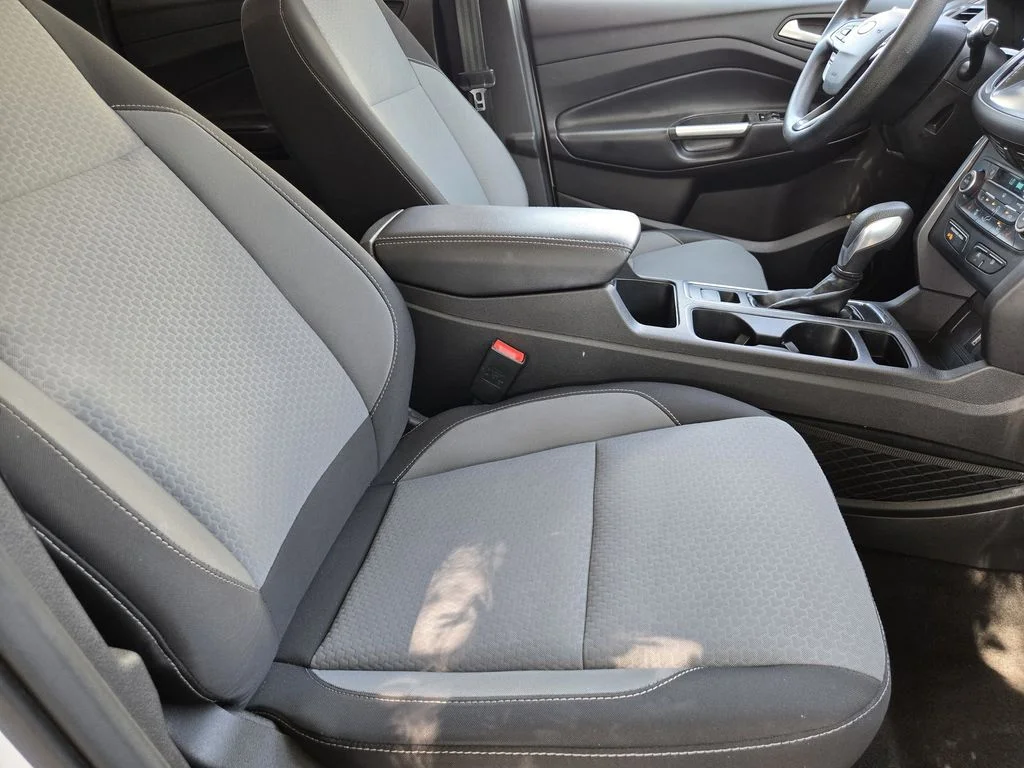 2019 Ford Escape SE - Photo 9