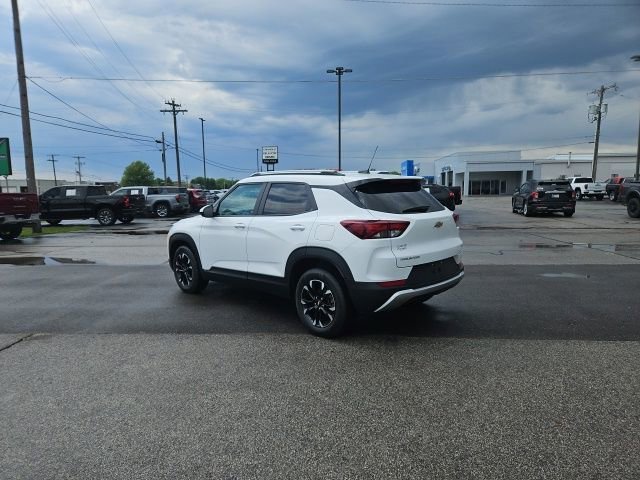 Used 2022 Summit White Chevrolet LT image 7