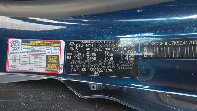 Used 2019 Deep Cerulean Kia LX image 30