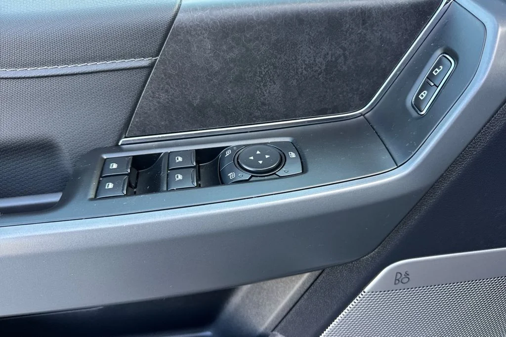 New 2026 Gray Metallic Ford XLT image 11