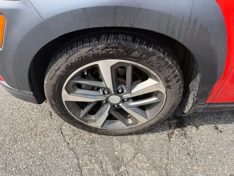 Used 2019 Orange Hyundai Limited image 18