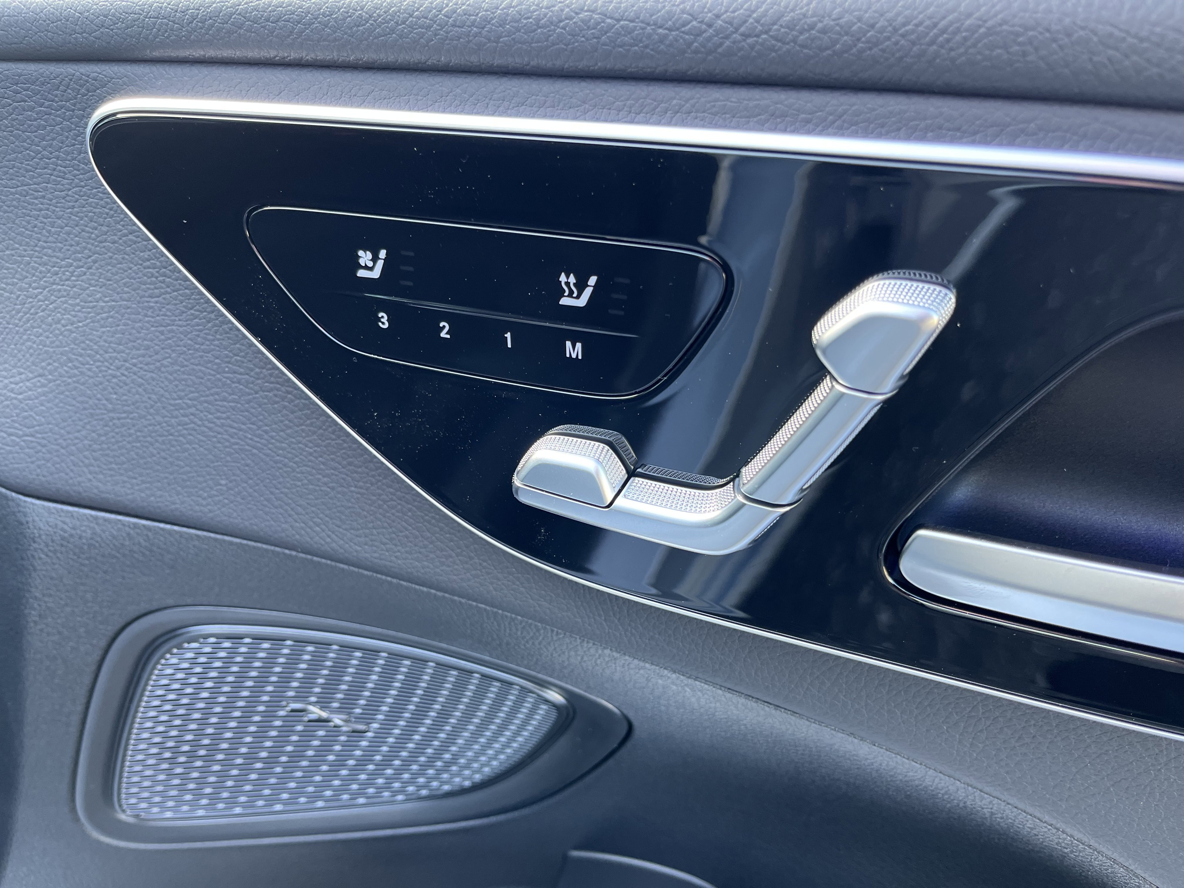 New 2026 Cirrus Silver Metallic Mercedes-Benz C 300 image 53