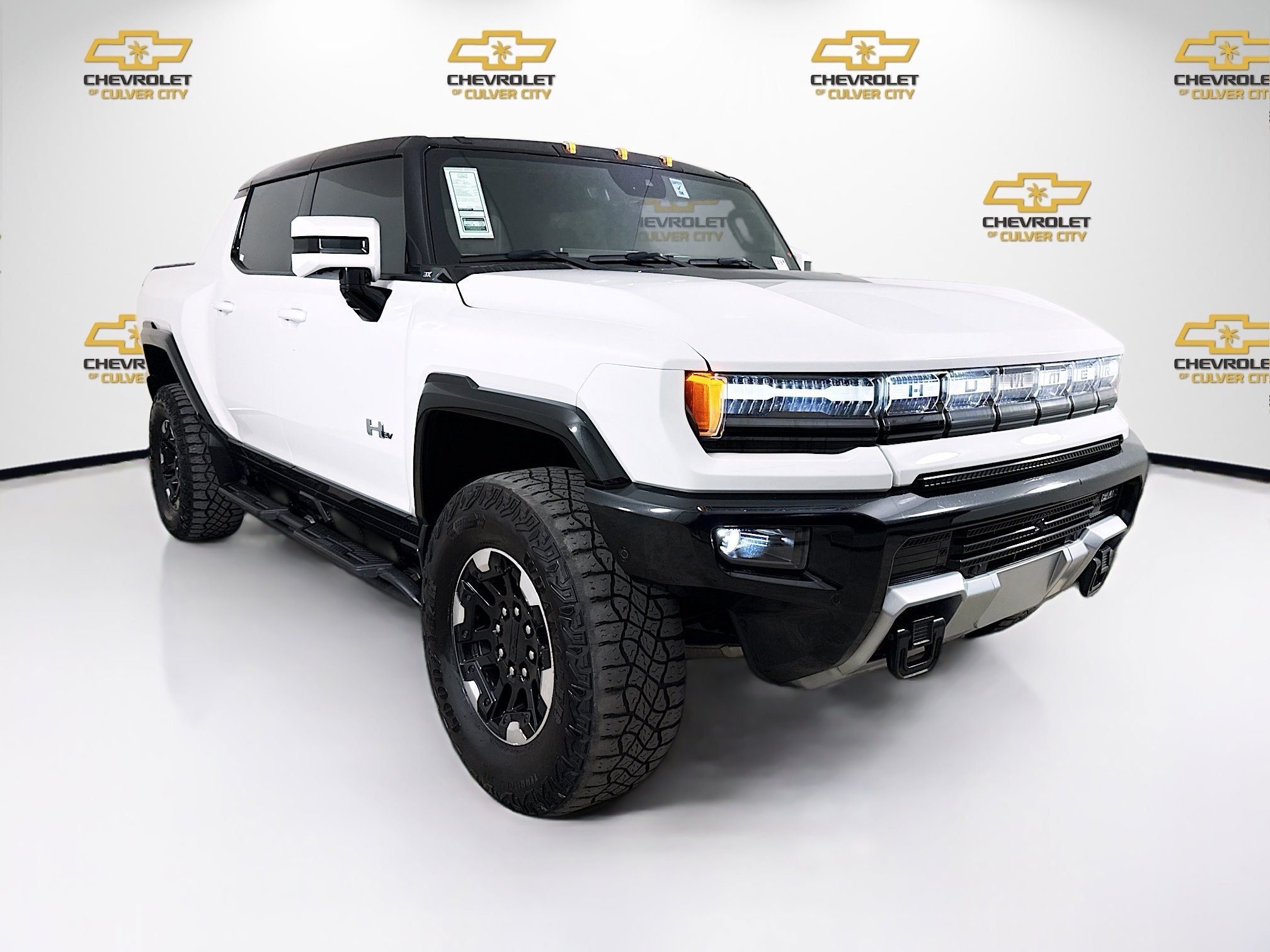 2024 GMC Hummer EV 3X's photo