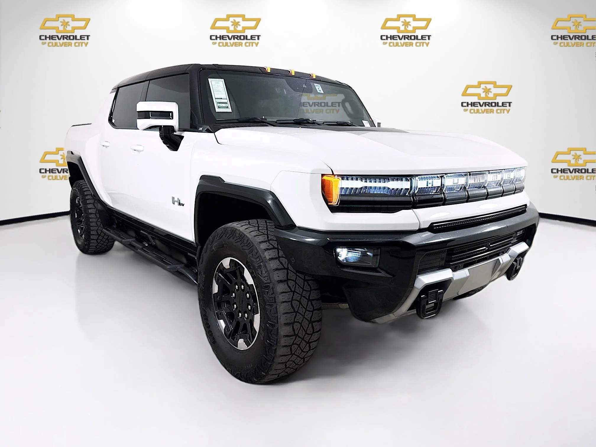 2024 GMC Hummer EV 3X's photo