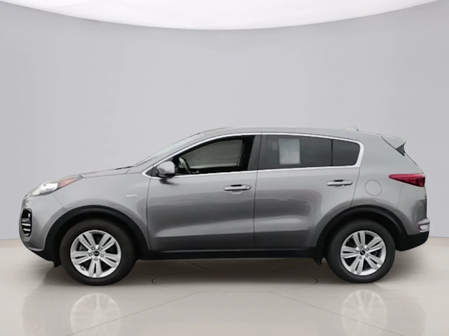 Used 2018 Silver Kia LX image 2
