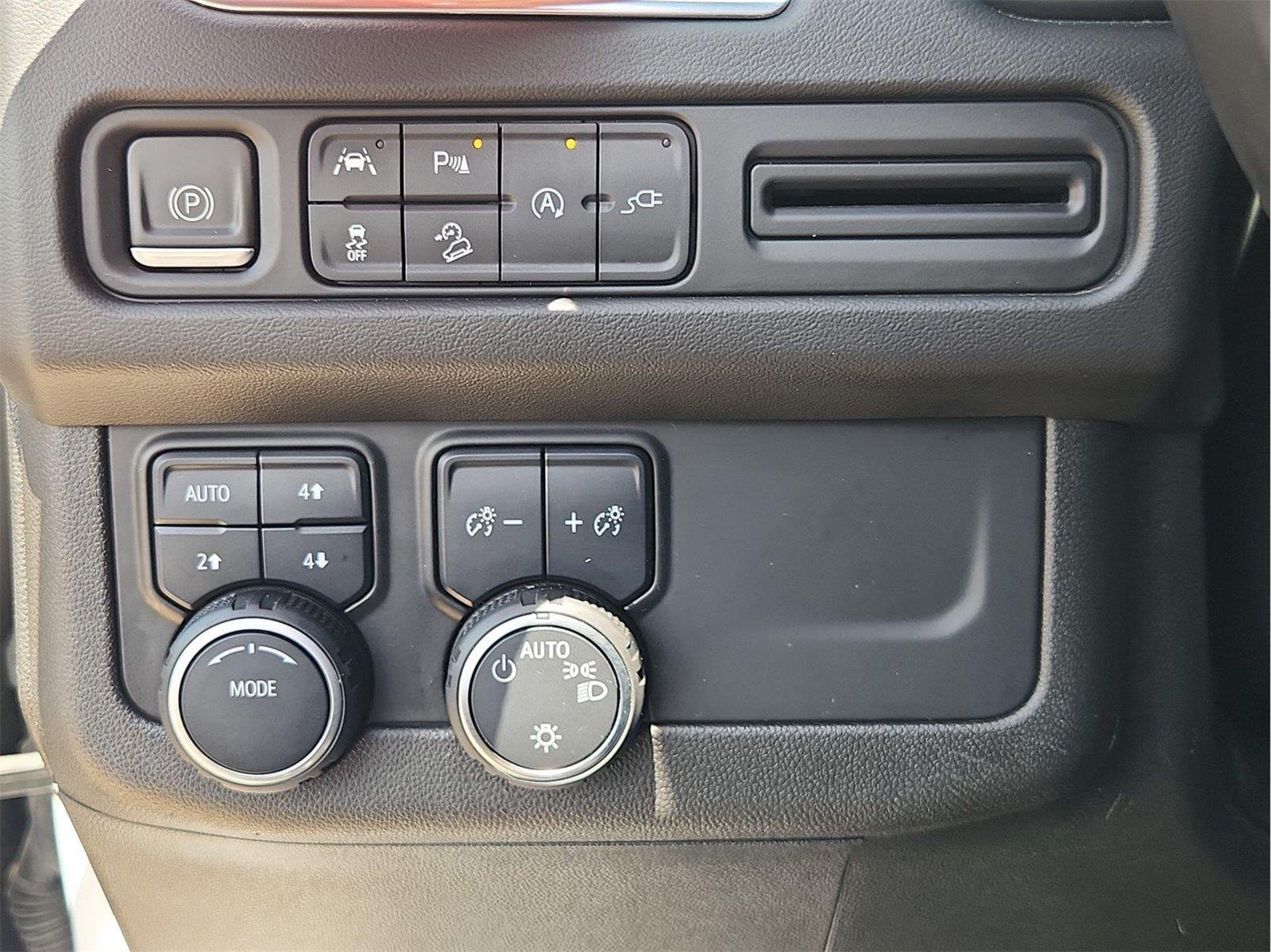 2022 Chevrolet Suburban Z71 White at Mac Haik Chevrolet