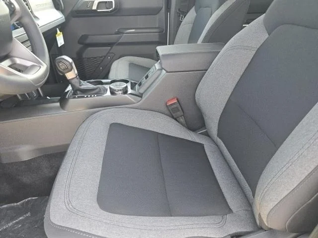2025 Ford Bronco 4-Door Base - Photo 24