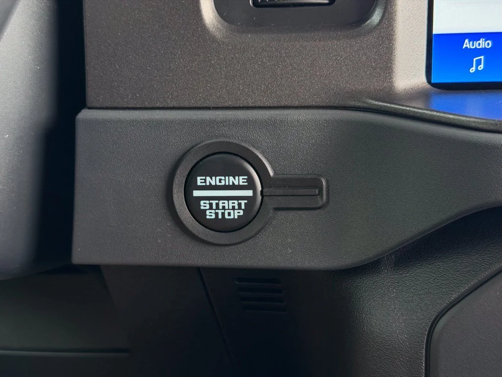 Used 2025 Blue Ford Badlands image 40