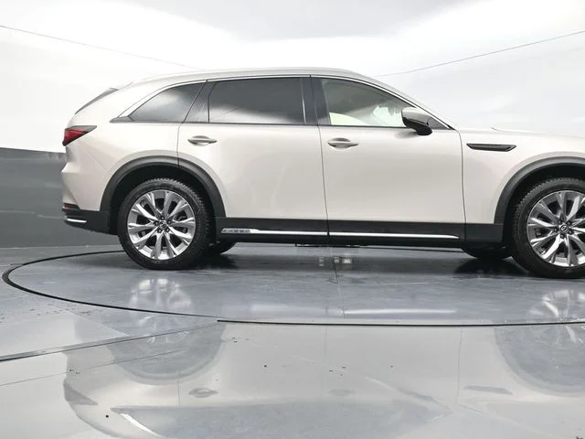 Used 2024 Silver Mazda 3.3 Turbo Premium image 39
