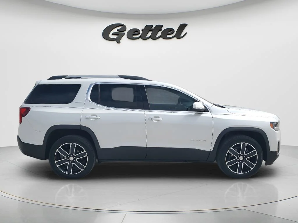 Used 2023 White Frost Tricoat GMC SLT image 4