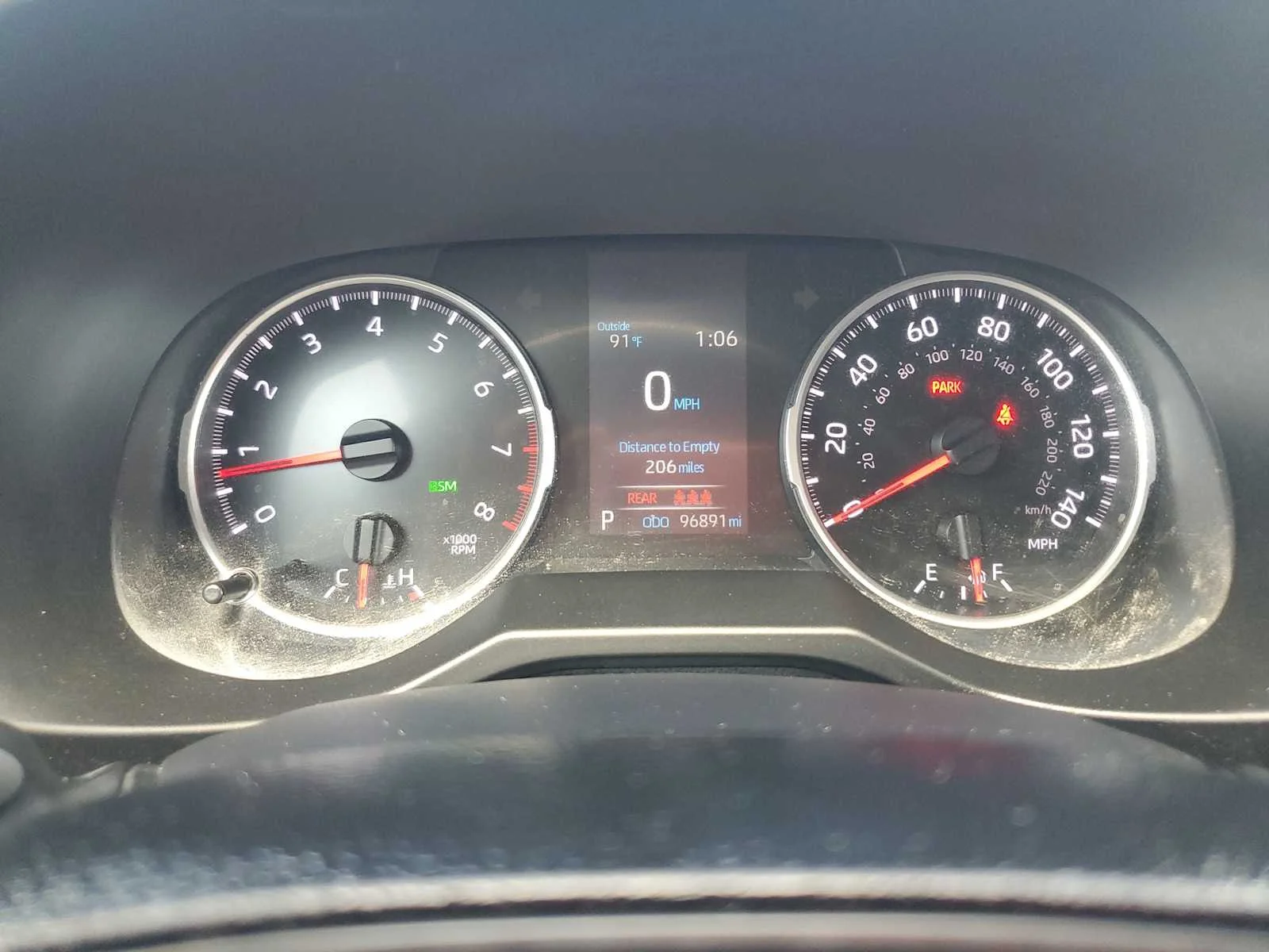 Used 2020 Super White White Toyota XLE image 23