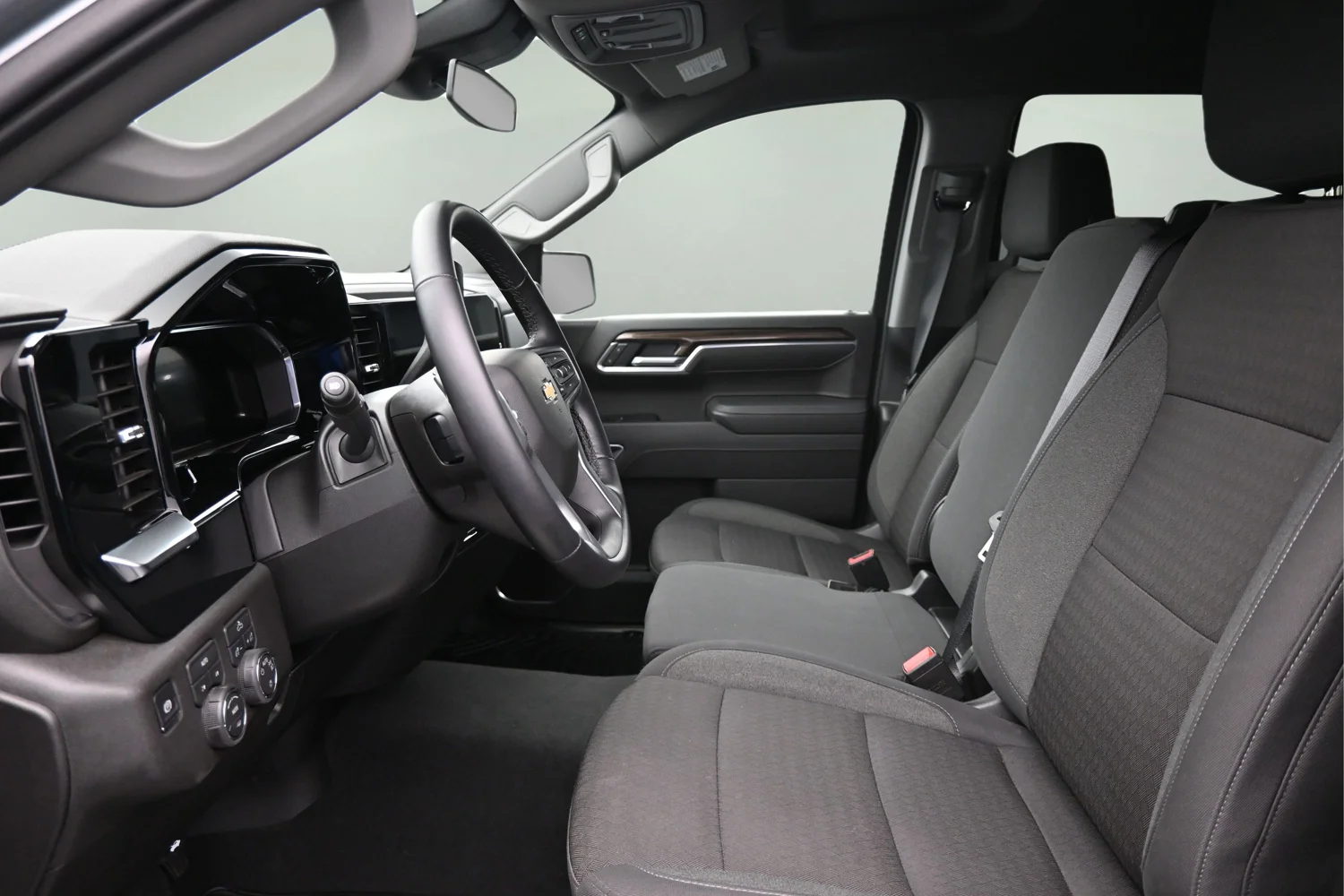 Used 2026 Gray Chevrolet LT image 21