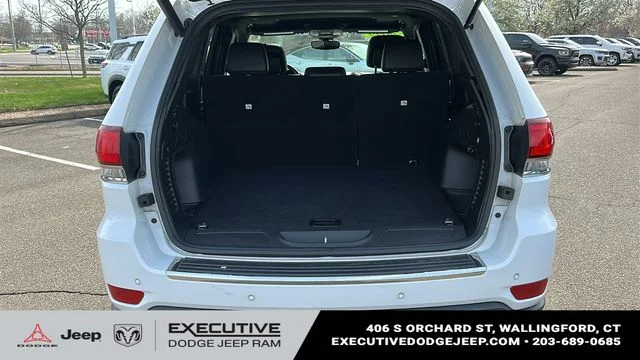 Used 2022 White Jeep Limited image 25