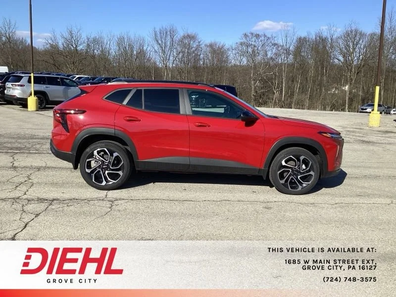 2026 Chevrolet Trax RS - Photo 8