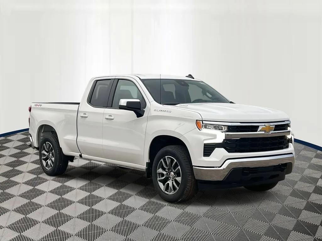 New 2026 Summit White Chevrolet LT (2FL) image 7