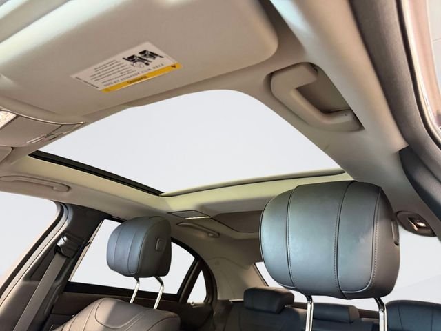 Used 2019 Black Mercedes-Benz S 560 image 20