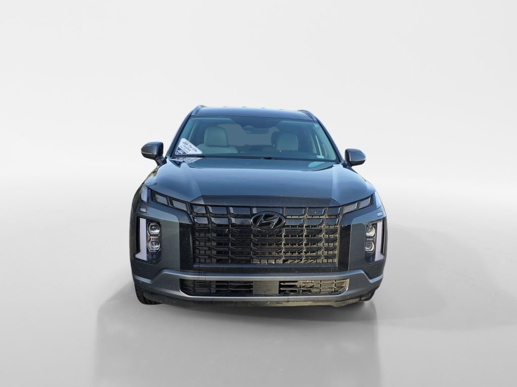 Used 2025 Graphite Hyundai SEL image 8