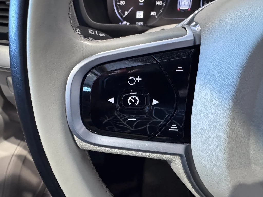 2021 Volvo XC90 Momentum - Photo 15