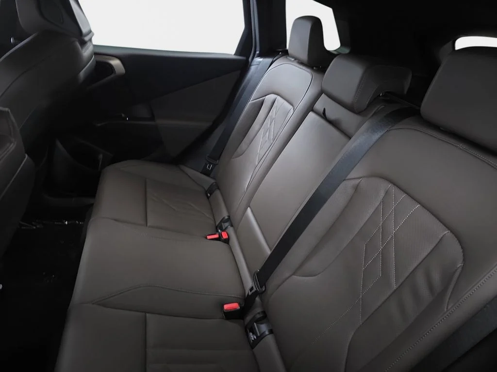 Used 2025 Skyscraper Gray Metallic BMW 30 xDrive image 17