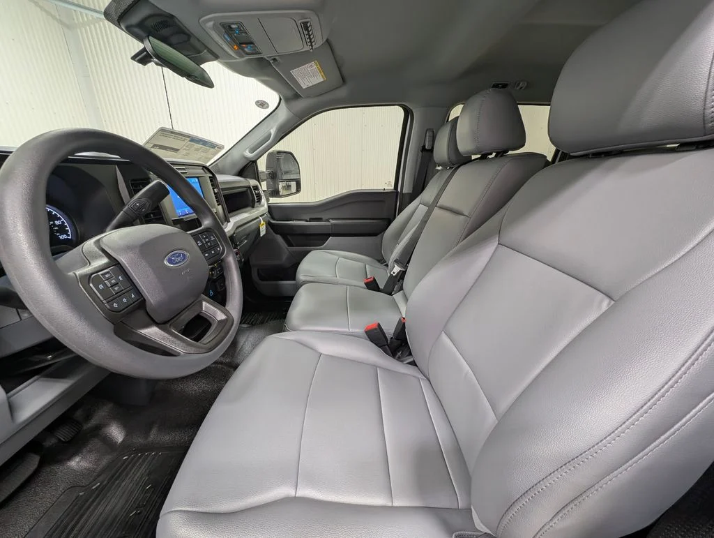 New 2026 Oxford White Ford F-250® XL image 14