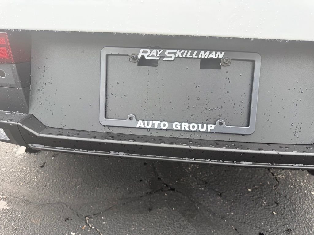 New 2027 Serenity White Hyundai SE AWD image 22