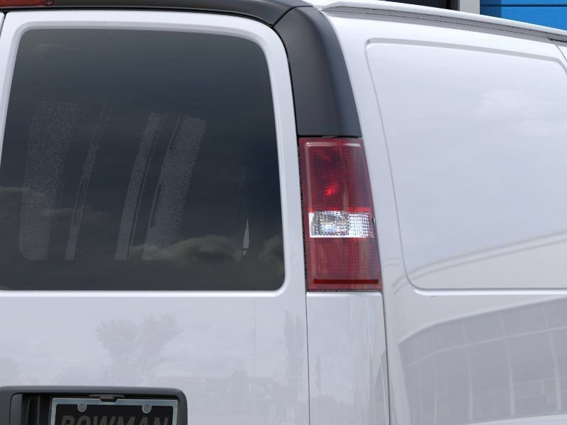 2025 Chevrolet Express Cargo Work Van - Photo 13
