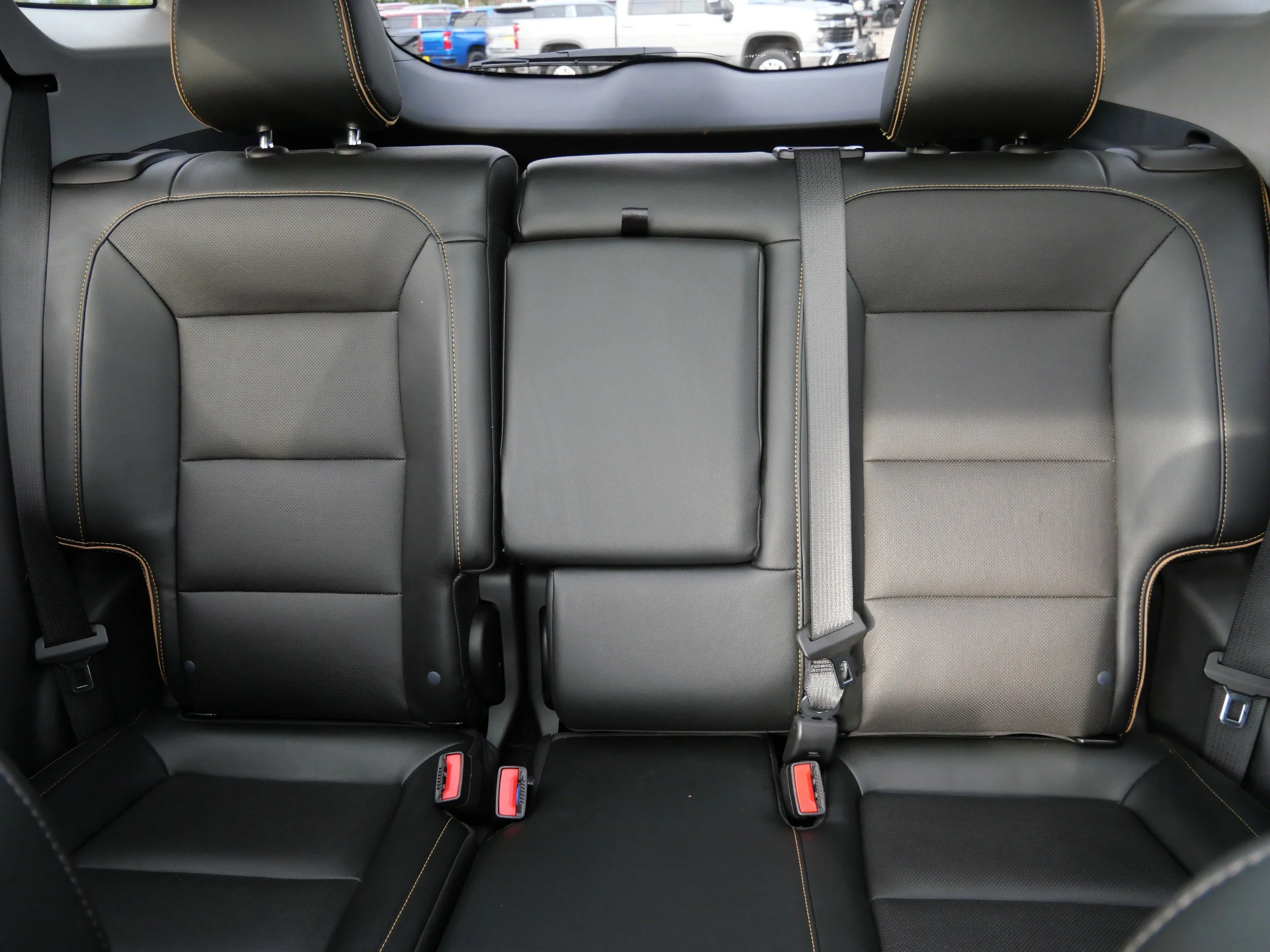 Used 2023 Summit White GMC AT4 image 13