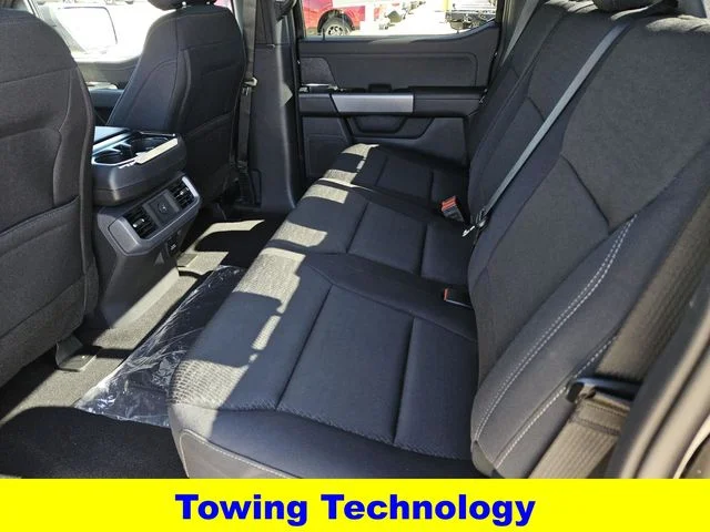 New 2026 Agate Black Metallic Ford XLT image 29