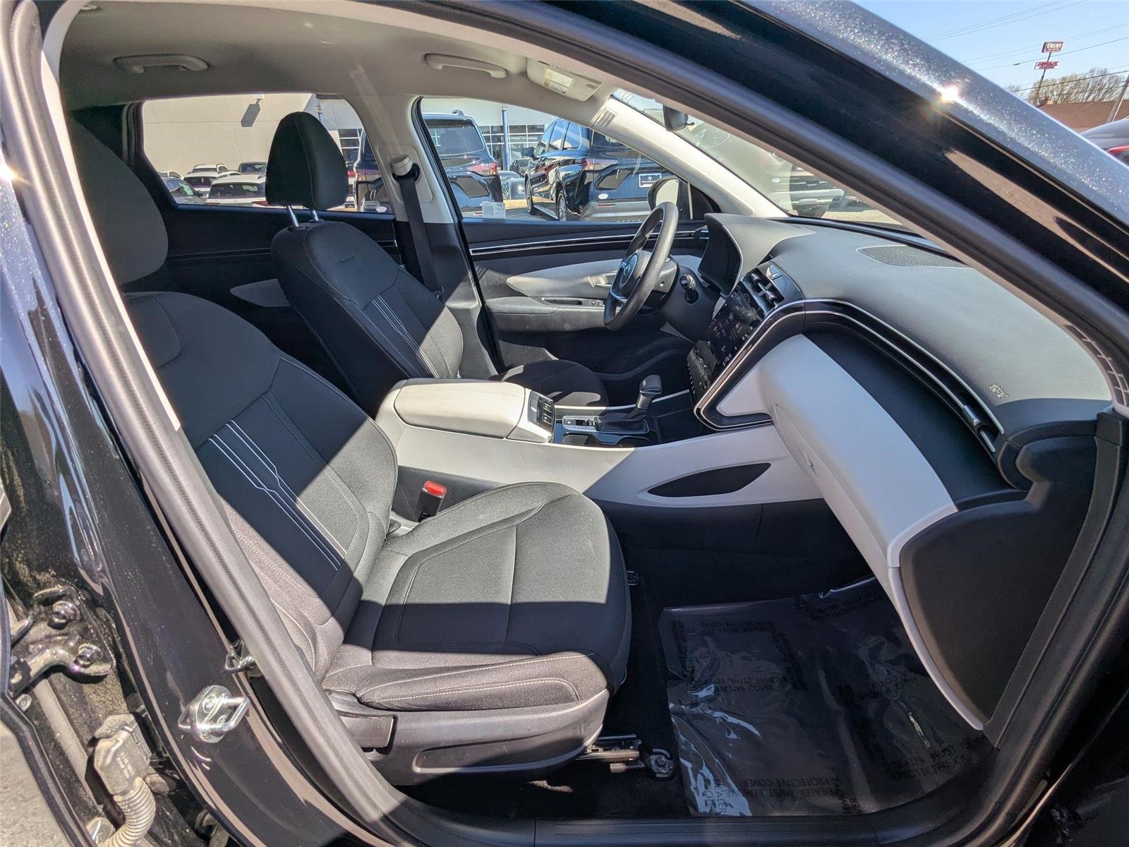 Used 2024 Black Pearl Hyundai SEL image 31