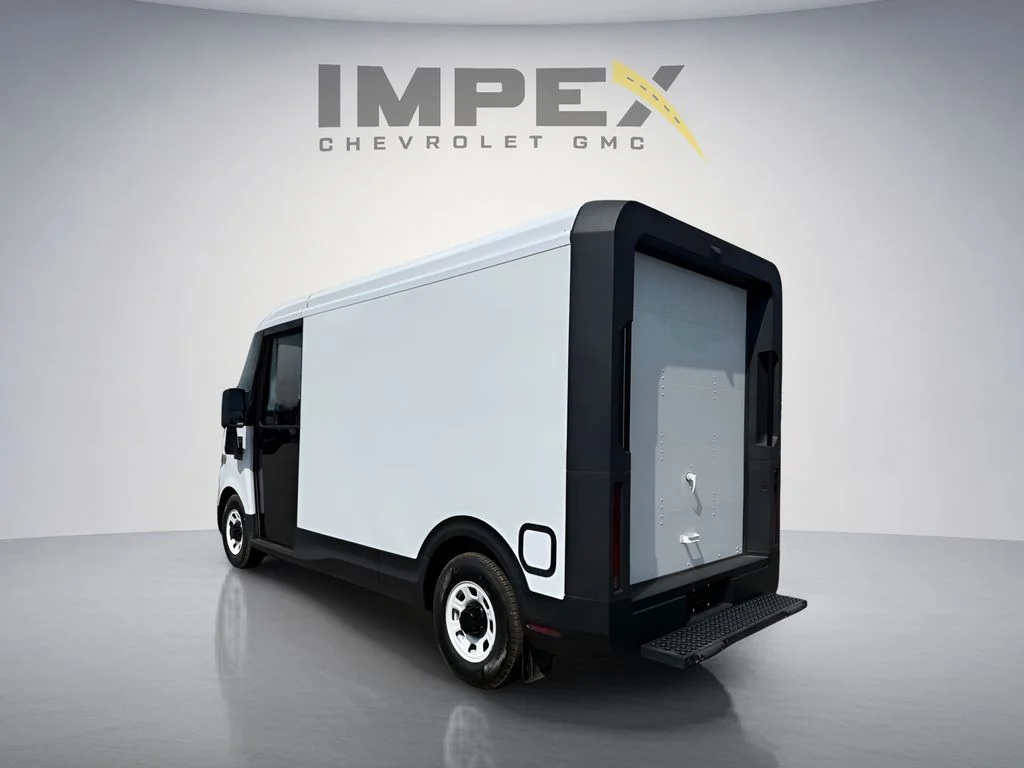 Used 2024 White BrightDrop 240hp image 3