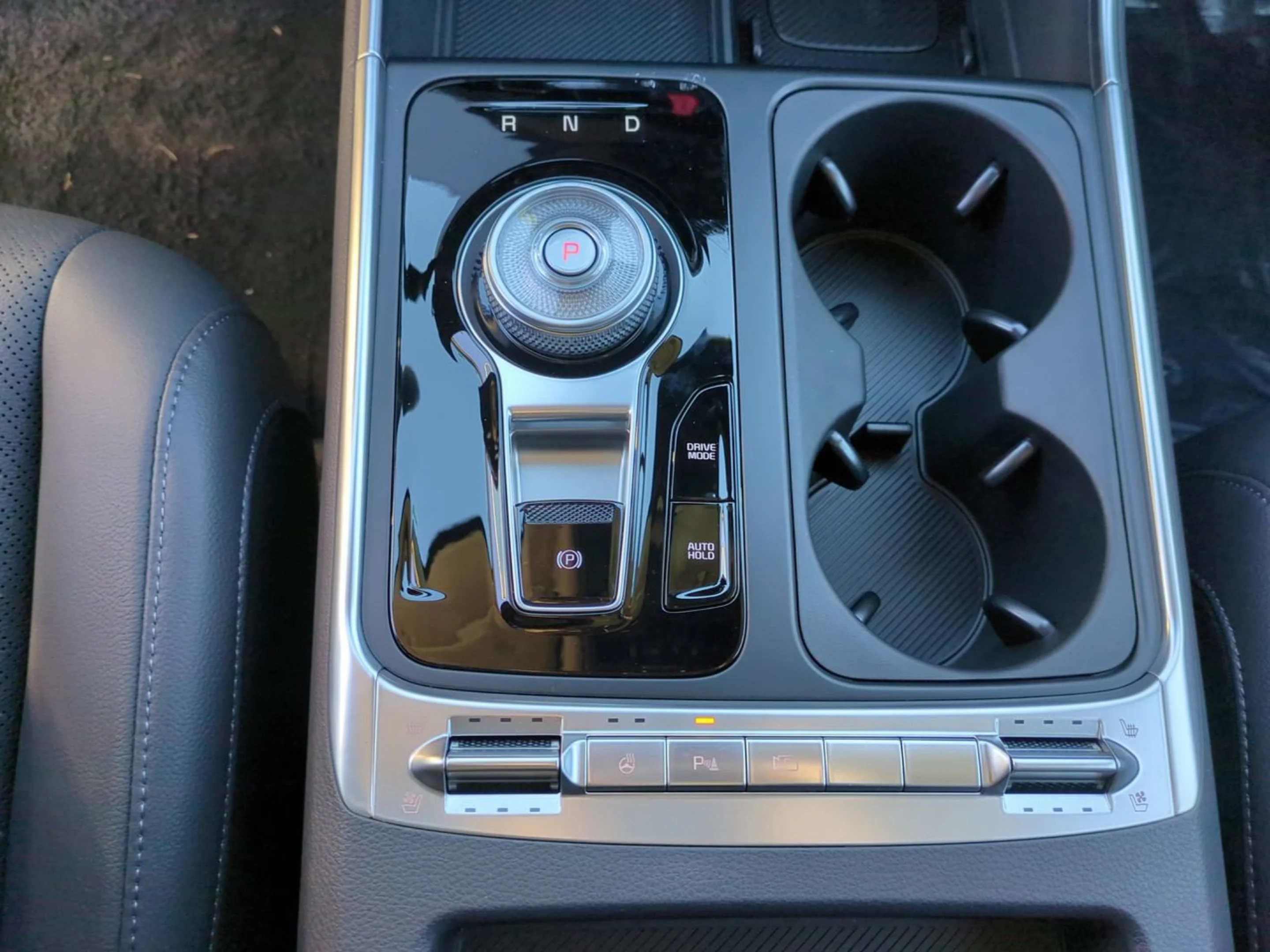 2026 Kia Carnival SX Prestige - Photo 23