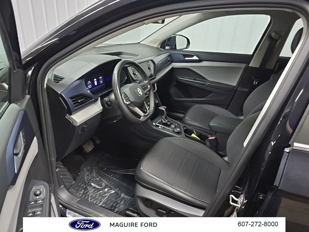 Used 2022  Volkswagen 1.5T SE image 31